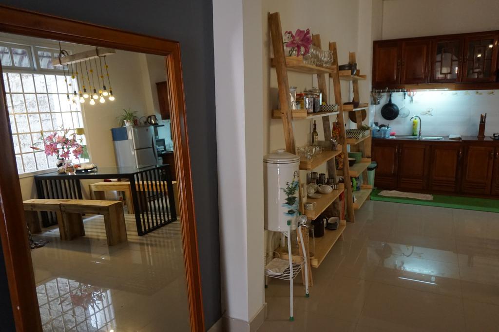 달랏 Pho Thuong House And Kitchen 아파트 외부 사진